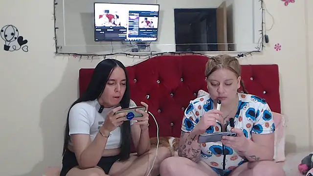 Snapshot of Lola_barbara chatting on January 9, 2025, 3:58 am Lola barbara online show from January 9, 2025, 3:58 am