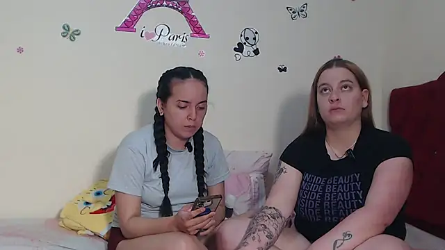 Snapshot of Lola_barbara chatting on March 23, 2025, 5:43 am Lola barbara online show from March 23, 2025, 5:43 am