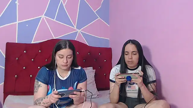 Snapshot of Lola_barbara chatting on November 21, 2025, 12:43 am Lola barbara online show from November 21, 2025, 12:43 am