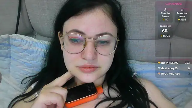 German Eva online show from January 25, 2025, 11:43 pm