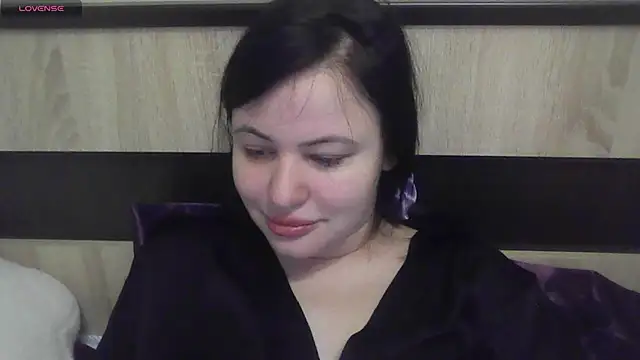 German Eva online show from September 29, 2025, 4:34 pm