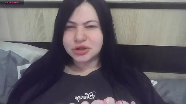 Snapshot of German_Eva chatting on January 8, 2026, 6:59 am German Eva online show from January 8, 2026, 6:59 am