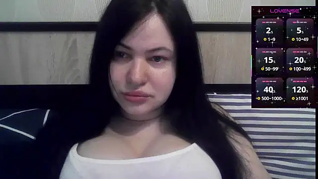 Snapshot of German_Eva chatting on April 4, 2026, 7:28 am German Eva online show from April 4, 2026, 7:28 am