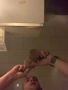 Snapshot of Bigtoyaddict chatting on January 2, 2025, 7:12 am Bigtoyaddict online show from January 2, 2025, 7:12 am