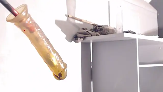 Snapshot of Bigtoyaddict chatting on November 13, 2025, 4:11 am Bigtoyaddict online show from November 13, 2025, 4:11 am