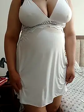 Snapshot of Saakoora chatting on April 25, 2026, 10:51 am Saakoora online show from April 25, 2026, 10:51 am