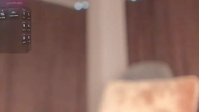 NaokoStifel online show from February 17, 2025, 1:04 am