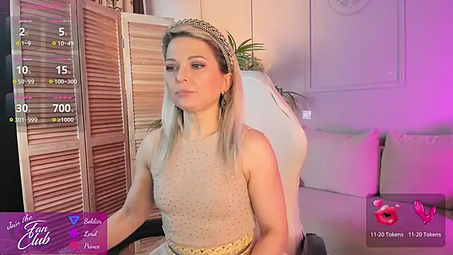 Snapshot of Gloria_Lovely chatting on January 10, 2025, 10:39 am Gloria Lovely online show from January 10, 2025, 10:39 am