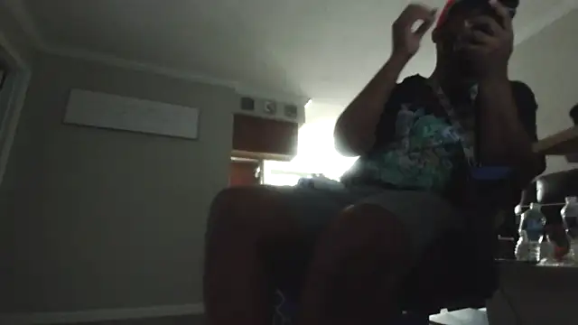 Snapshot of choco-sexo@xh chatting on September 22, 2025, 1:13 pm choco-sexoxh online show from September 22, 2025, 1:13 pm