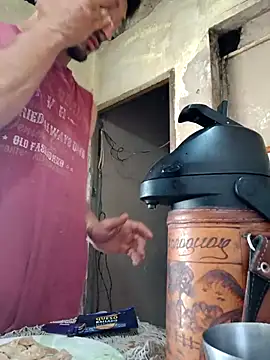 Snapshot of puak6666 chatting on December 3, 2025, 11:08 am puak6666 online show from December 3, 2025, 11:08 am