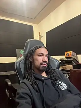 hotcamboy420 online show from December 19, 2025, 8:27 pm