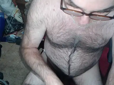 Snapshot of sohorneydad13 chatting on April 18, 2026, 10:43 pm sohorneydad13 online show from April 18, 2026, 10:43 pm