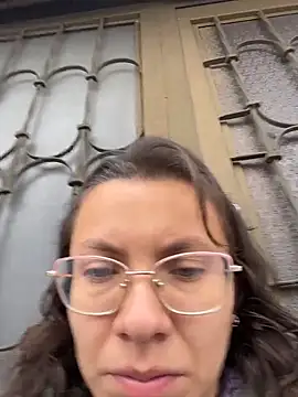 karlamorris  online show from February 23, 2026, 1:19 pm