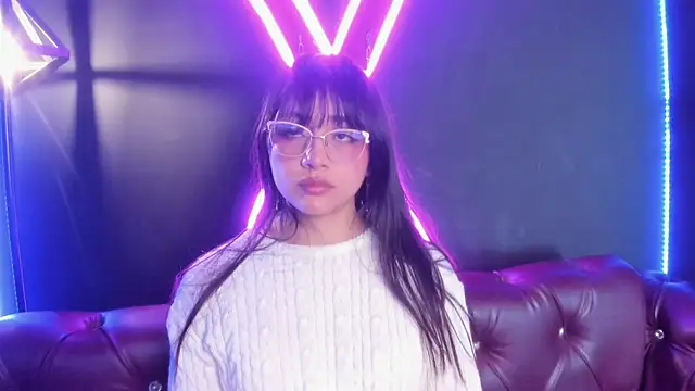 Sophy SmileSweet online show from February 1, 2025, 2:45 pm