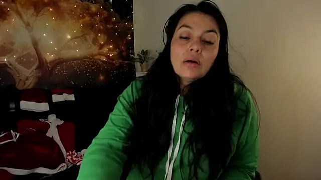 Lust Mom41 online show from December 21, 2024, 12:27 pm