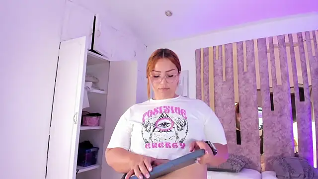 LeahxBarker online show from January 31, 2025, 11:24 pm