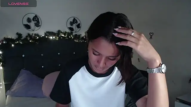 mia sweetdc online show from January 7, 2025, 7:59 pm