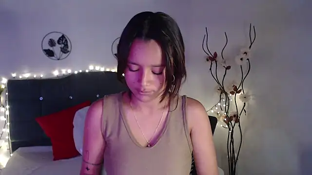 mia sweetdc online show from January 12, 2025, 8:14 pm