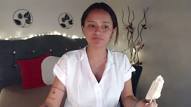 mia sweetdc online show from January 16, 2025, 9:51 pm