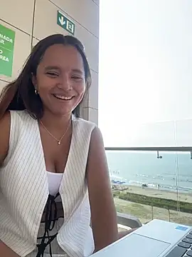 mia sweetdc online show from November 8, 2025, 7:12 pm