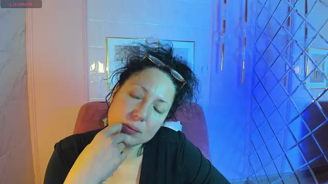 Anita Muse online show from December 29, 2024, 2:38 am