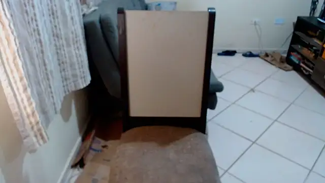 Snapshot of Giruivafitness chatting on October 23, 2025, 12:54 am Giruivafitness online show from October 23, 2025, 12:54 am