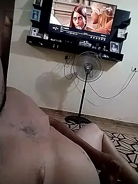 kevinhot912 online show from January 13, 2026, 6:57 pm