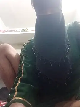 UrvashiRani online show from April 29, 2026, 9:02 am