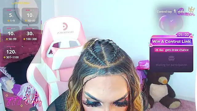 camila hootie online show from March 13, 2026, 8:37 pm