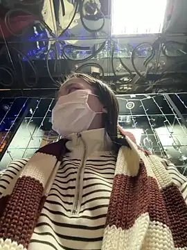 Asianpie  online show from March 4, 2025, 7:19 am