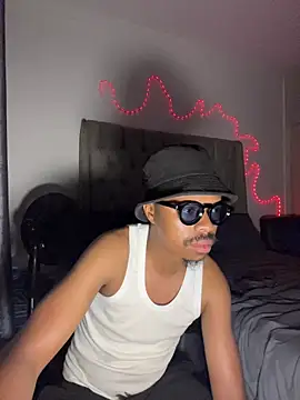 Snapshot of JaroDawg47 chatting on April 1, 2026, 6:38 pm JaroDawg47 online show from April 1, 2026, 6:38 pm