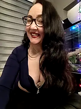 Snapshot of CamilleDesire chatting on February 1, 2026, 5:33 pm CamilleDesire online show from February 1, 2026, 5:33 pm