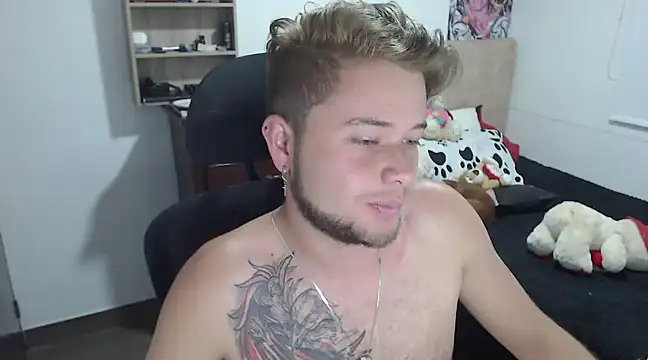 JOHANLEON1 online show from March 18, 2025, 12:27 am