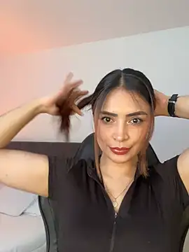 soy paulina online show from March 3, 2025, 3:20 pm