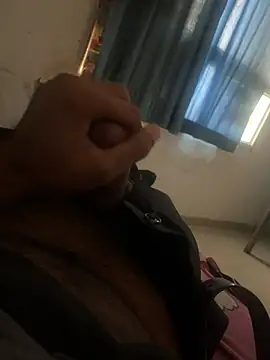 mrtoy121 online show from March 4, 2025, 3:22 am