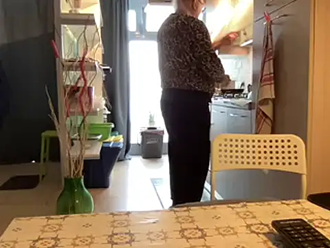 EroticVenetian online show from March 15, 2025, 2:34 pm