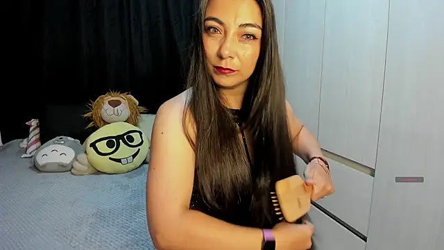 Snapshot of Karla_hernandez_ chatting on May 2, 2026, 10:53 am Karla hernandez online show from May 2, 2026, 10:53 am