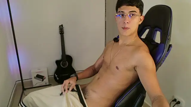 Juan da01 online show from March 3, 2026, 4:18 am