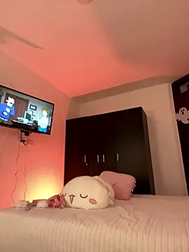 Snapshot of montmariana chatting on October 12, 2025, 11:37 pm montmariana online show from October 12, 2025, 11:37 pm