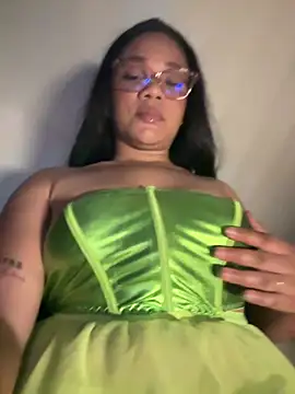 ashley Tompson1 online show from July 8, 2026, 11:48 am