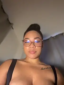 ashley Tompson1 online show from July 28, 2026, 12:34 pm