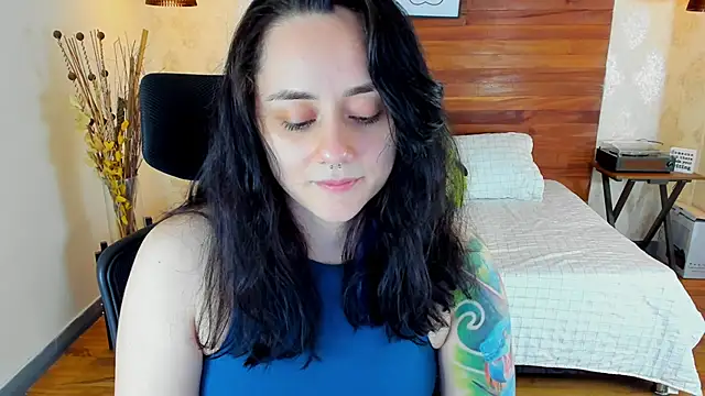 KatherineBond online show from February 21, 2025, 9:22 pm