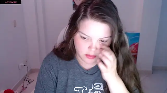 Snapshot of Gabiwaifu chatting on December 17, 2024, 2:01 am Gabiwaifu online show from December 17, 2024, 2:01 am