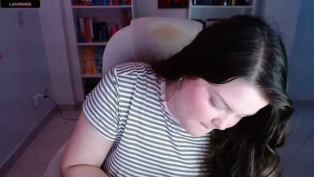 Snapshot of Gabiwaifu chatting on January 16, 2025, 6:35 am Gabiwaifu online show from January 16, 2025, 6:35 am