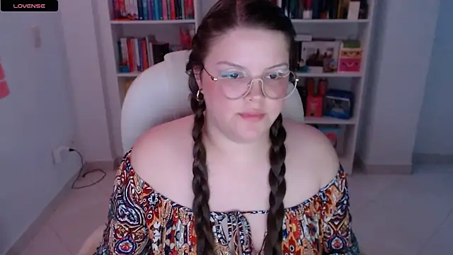 Snapshot of Gabiwaifu chatting on February 2, 2025, 1:45 am Gabiwaifu online show from February 2, 2025, 1:45 am