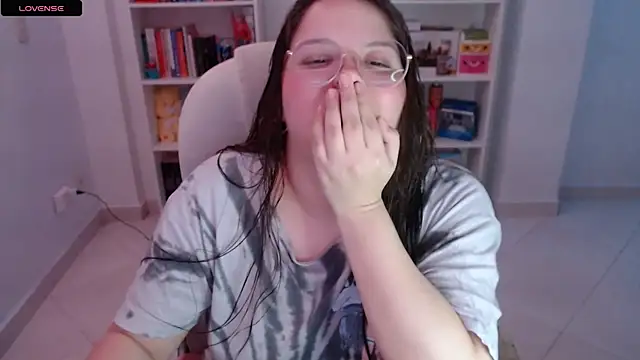 Snapshot of Gabiwaifu chatting on February 2, 2025, 10:39 pm Gabiwaifu online show from February 2, 2025, 10:39 pm