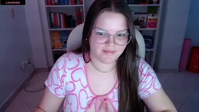 Snapshot of Gabiwaifu chatting on February 15, 2025, 6:02 am Gabiwaifu online show from February 15, 2025, 6:02 am