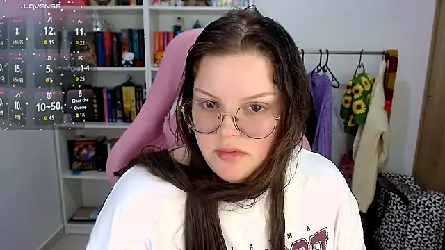 Snapshot of Gabiwaifu chatting on November 29, 2025, 5:54 am Gabiwaifu online show from November 29, 2025, 5:54 am