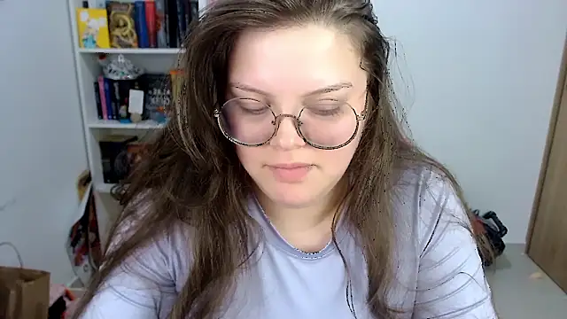 Gabiwaifu online show from February 9, 2026, 5:33 am