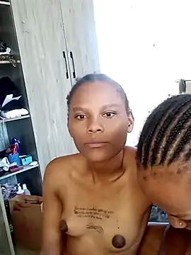 kelsie421 online show from March 11, 2025, 9:24 am